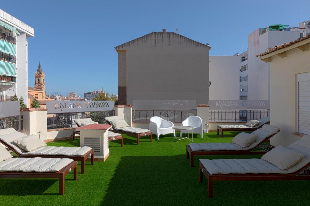 Homeabout Juan De Austria Apartments Малага Экстерьер фото