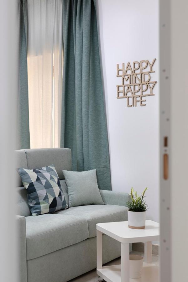Homeabout Juan De Austria Apartments Малага Экстерьер фото