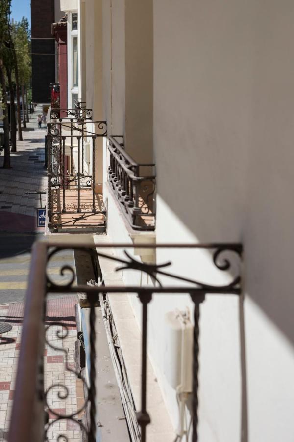 Homeabout Juan De Austria Apartments Малага Экстерьер фото
